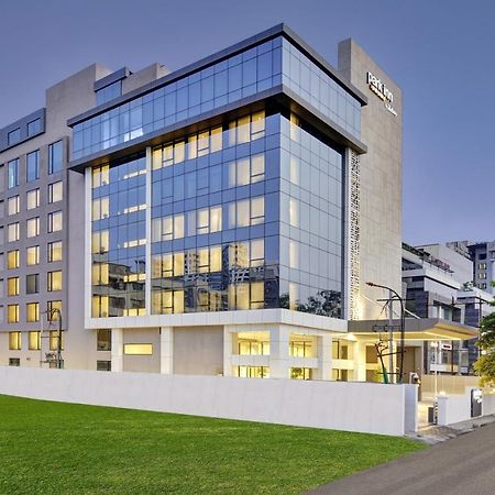 Park Inn By Radisson Сурат Екстериор снимка