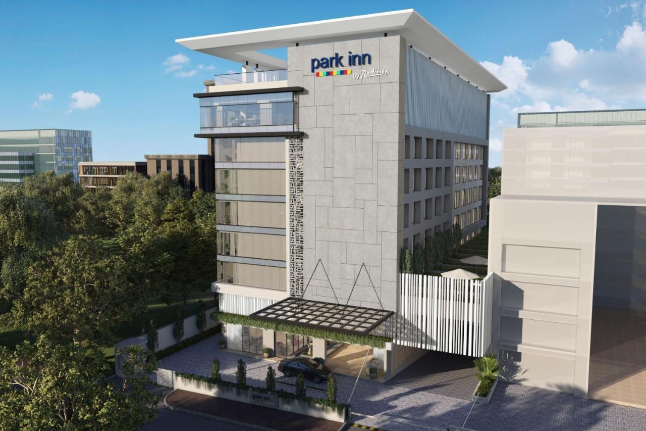 Park Inn By Radisson Сурат Екстериор снимка